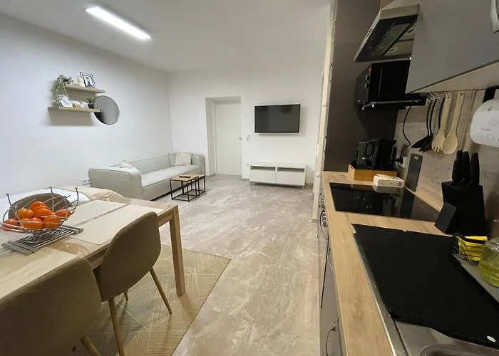 Kleine Moderne 3-bett Wohnung/apartment *