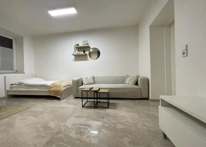 شقة Kleine Moderne 3-bett Wohnung/apartment Garsten