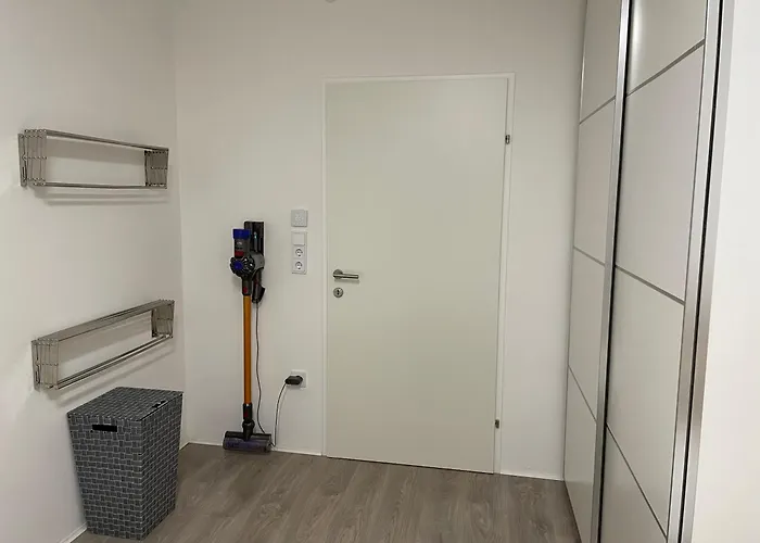 شقة Kleine Moderne 3-bett Wohnung/apartment *