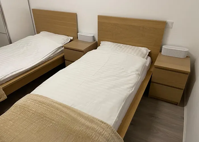 شقة Kleine Moderne 3-bett Wohnung/apartment