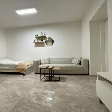 Appartement Kleine Moderne 3-bett Wohnung/apartment Garsten