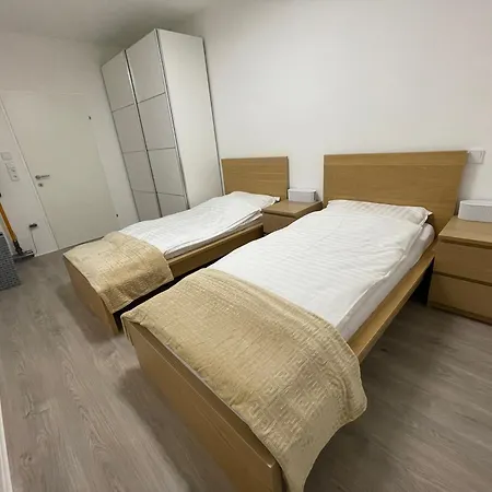 Kleine Moderne 3-bett Wohnung/apartment *
